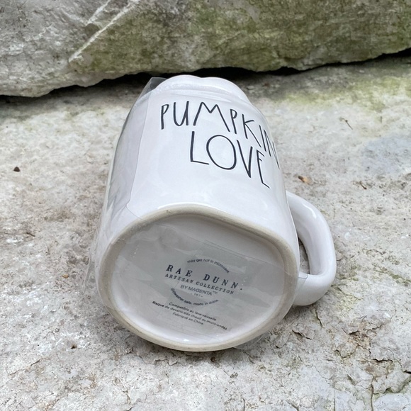 Rae Dunn PUMPKIN LOVE Mug with Pumpkin Topper - Picture 4 of 4